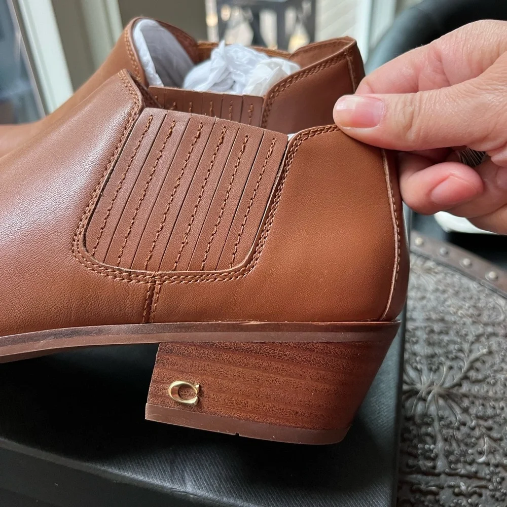 COACH COH ANKLE BOOTIES IN SADDLE BROWN 9.5 - Picture 11 of 12